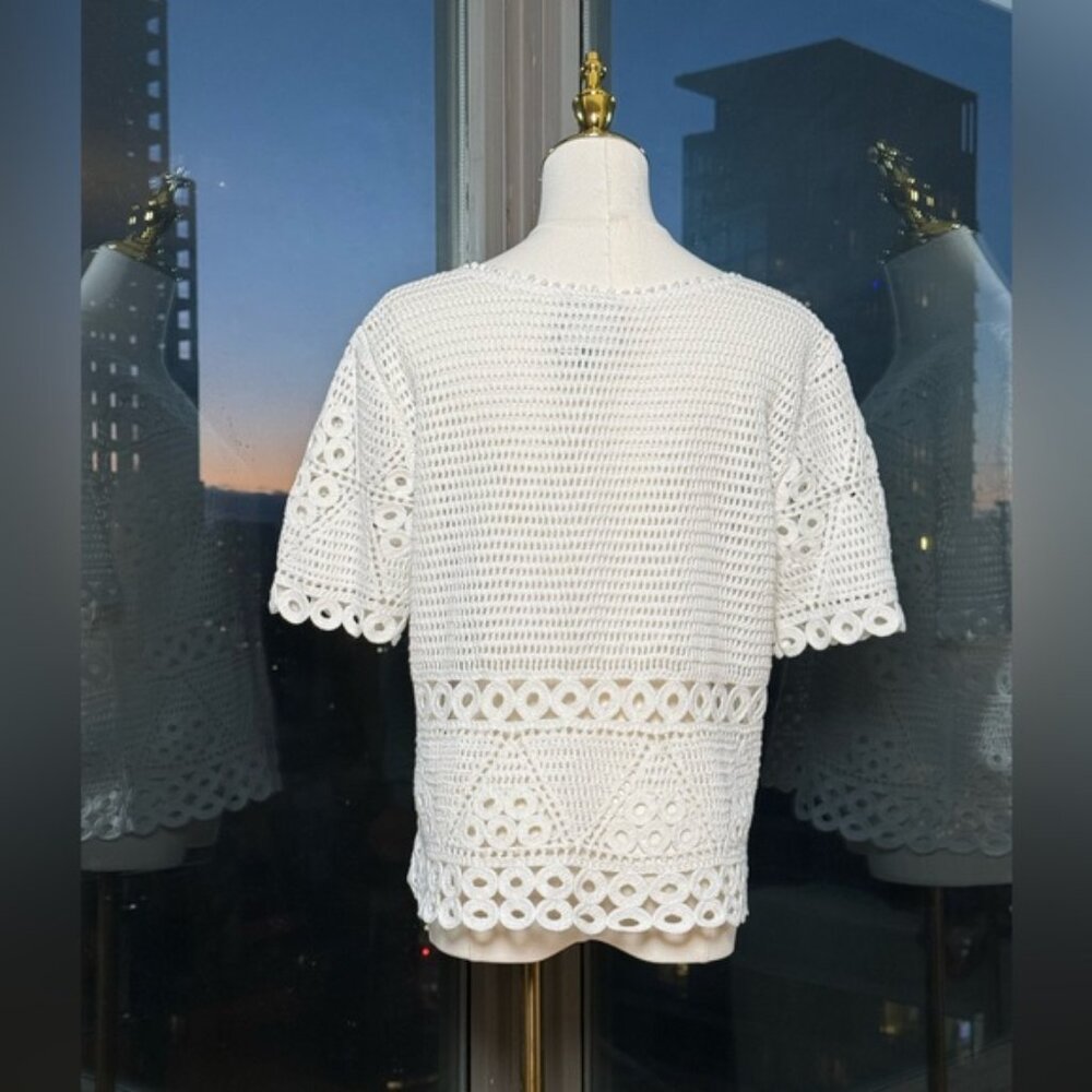🆕 FARM Rio 🧿 NWT Crochet Sweater Tee, White, Sz M - Picture 4 of 13